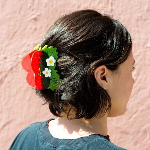 strawberries and flowers hair claw accessories jenny lemons 599600